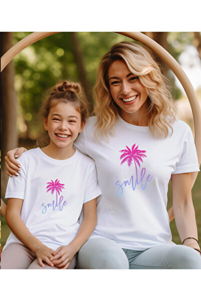 ASELİNDA تي شيرت مطبوع عليه Smile للأم والابنة (إنه منتج واحد، أضف قطعتين إلى السلة للجمع)