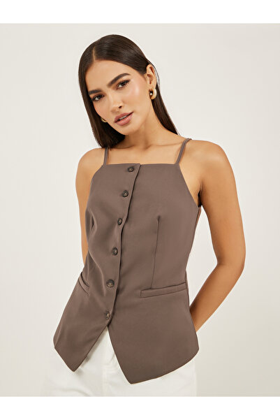 Styli Square Neck Buttoned Strappy Waistcoat