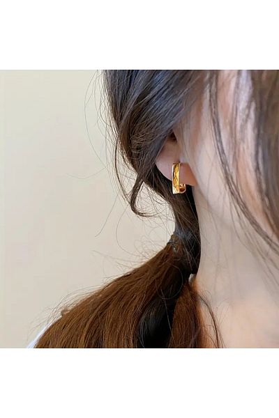 STEEL Minimal Curved Steel Gold Earrings