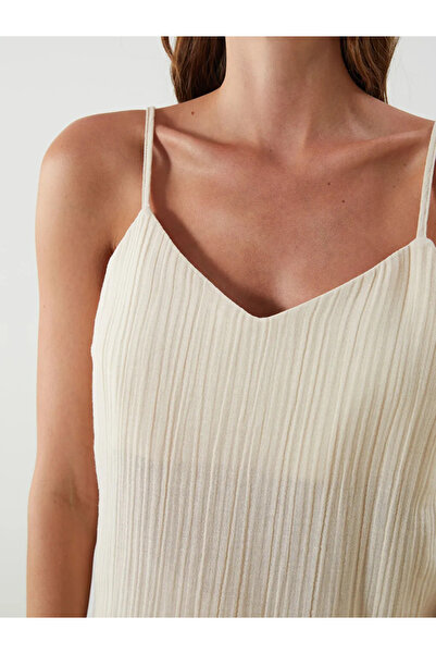 LC Waikiki LCW DREAM Bej V Yaka Dokulu Kadın Şortlu Pijama Takımı