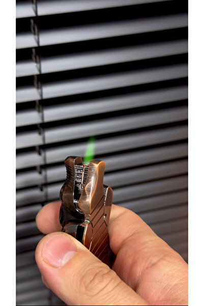 R8SAAT TİMSAH ÇAKMAK MODELİ