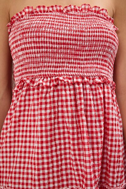 Trendyol Collection Red Gingham Textured Strapless Mini Beach Dress Tbess25El00143