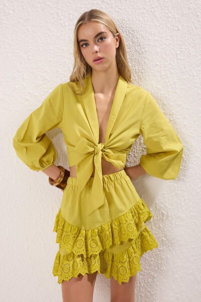 Trendyol Collection Πράσινο*010 Απλό Crop Woven 56% Βαμβάκι, 44% Πολυεστέρας Μπλούζα