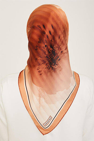 Armine Sura Silk Scarf 9100D (S) 90 X 90 Tile - 01