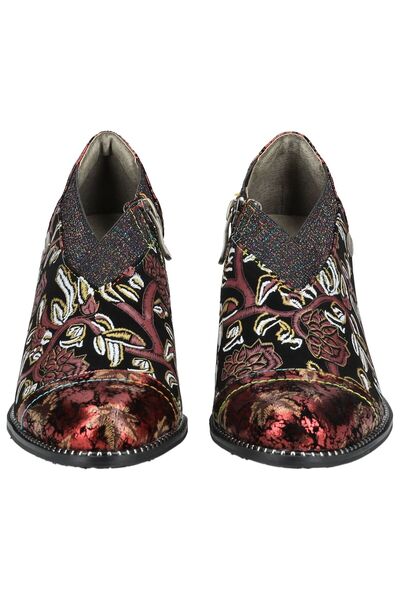 LAURA VITA Vyhlazování