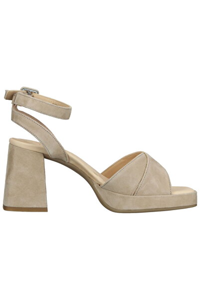 Paul Green Sandály - pohodlný a stylový design