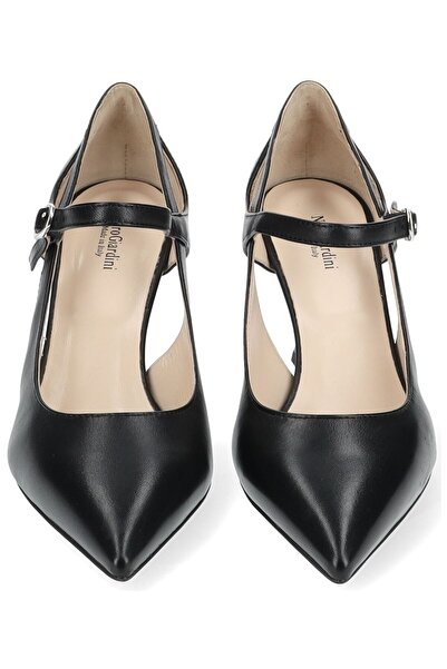 Nero Giardini Pumps