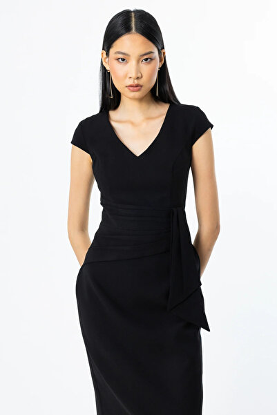 Ekol Beli Kuşaklı Midi Boy Elbise Siyah