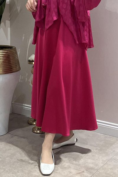 Ghisa Elastic Waist Satin Bell Cut Skirt