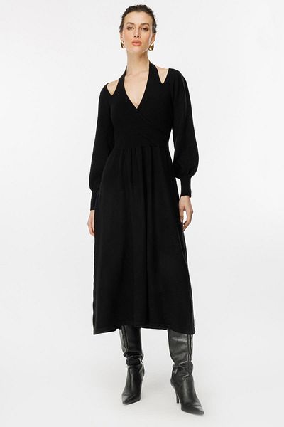 On Fashion Long Sleeve Dress with Low-Cut Shoulders