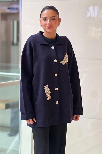 Ghisa Knitwear Cardigan with Flower Brooch
