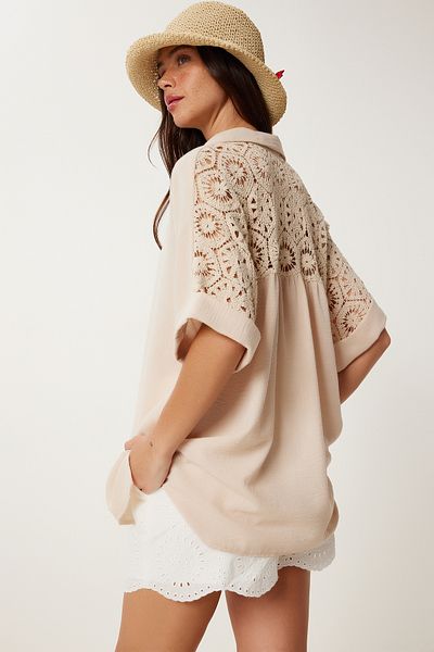 Lovelyİstanbul Bluză oversize din in cu detaliu din dantelă BEIGE LRG0021