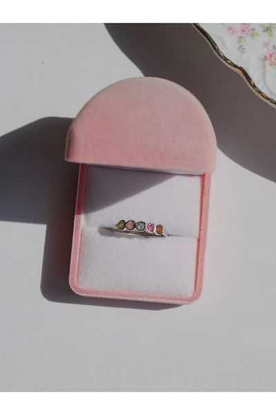 Reorah Collection Heart Line Ring