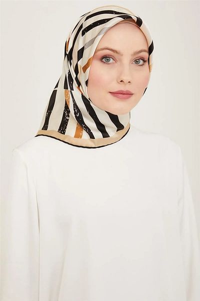 Armine Μεταξωτό κασκόλ Sura 9101D (S ) 90 x 90 Mink - Cream 84