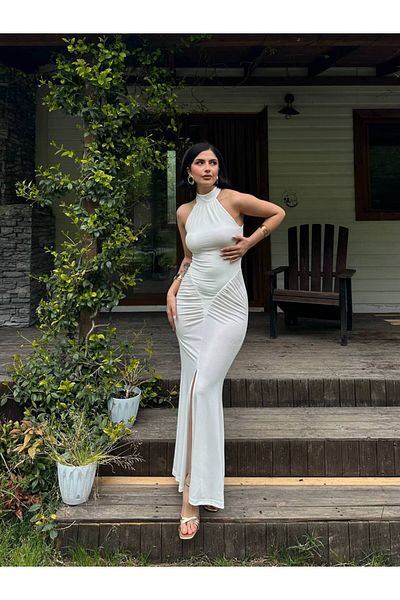 Enie Women's White Zero Sleeve Slit Diver Fabric Maxi Dress