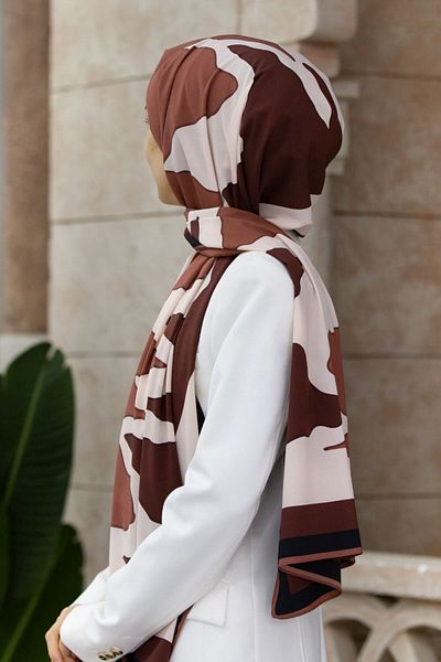 Vissona Πολυτελές Medina Silk Wave Pattern Tan Χρώμα 75x195 Ανθεκτικό σάλι Moss Crepe Τύπος ραφής Ιταλική ραμμένη
