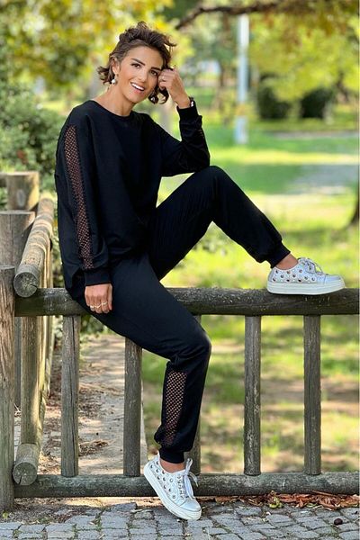 Nevin Kaya Moda طقم بدلة رياضية سوداء 100% قطن - تفاصيل شبكية