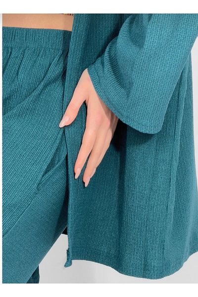 MODA A suit in the most beautiful shade of comfortable green for all 4 seasons.
