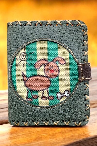 Fildişi Aksesuar Portofel de damă lucrat manual din piele vegană Cute Dog Visual Color kaki
