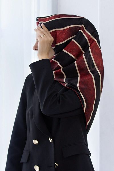 VİOLLA Burgundy Zebra Floral Print 90X90 Scarf - Silk Free, Edge Stitching Shape Hand Stitched