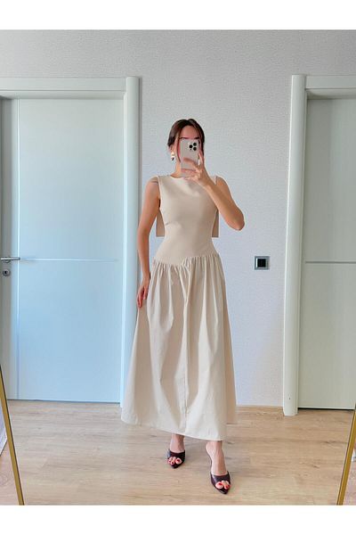 FMN Moda Stylish Midi Length Waist Hugging Backless Asymmetrical Detail Flared Skirt Design Equivalent Model Evening Dress