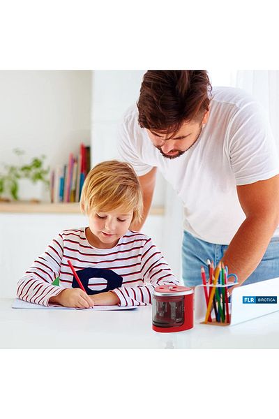 daço Double electric pencil sharpener, DACO, with batteries + FLR cleaning brush