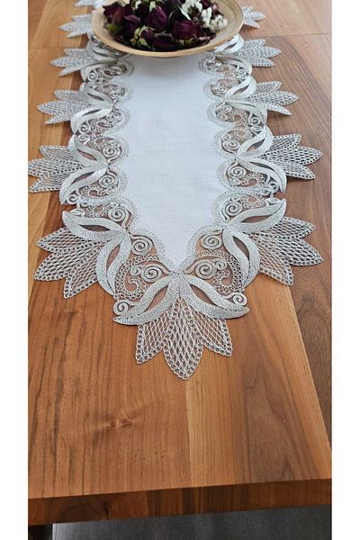 ZESA HOME French Lace Linen Gardeya Luxury Runner