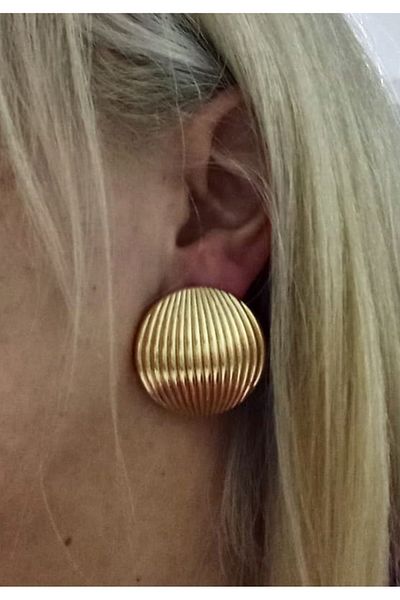 mos&more Gold Line Detailed Bombe Earrings