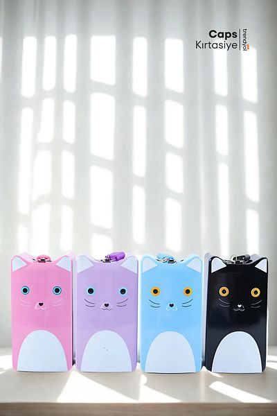 caps office Purple Colored Cute Cat Figured Metal Piggy Bank – Design with Key and Lock