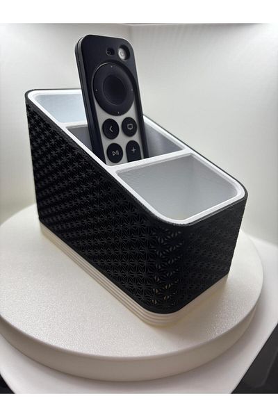D&B Monochrome Control