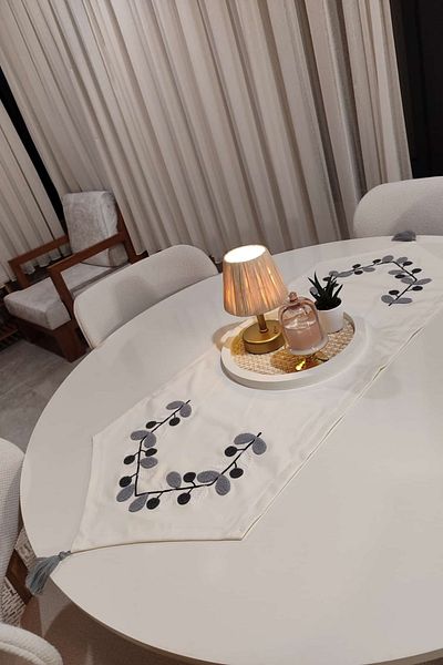 e-Bizz Store Punch Embroidered 1 Piece Runner & Placemat & Table Cloth