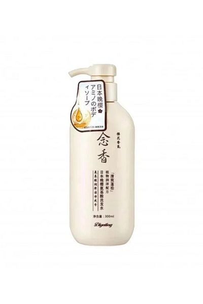 Sakura Sakura Japanese Shampoo for Hair Growth, Anti-Hair Loss and Anti-Dandruff - 300 ml