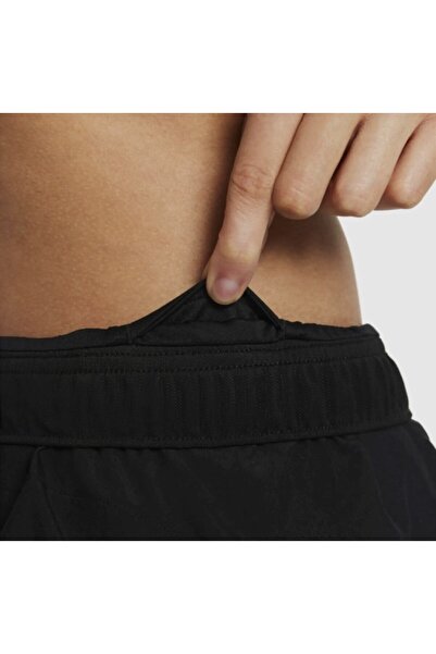 Nike Air Dri-FIT Kadın Kısa Astarlı Koşu Şortu DD4048-010