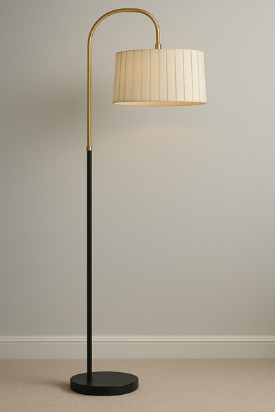 Vinner Elora Eskitme Gold Lambader – Pliseli Krem Şapka, Klasik Modern Stil