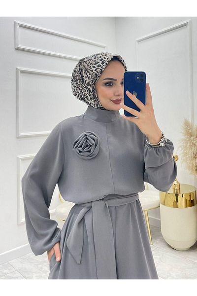 Modamorfo Stand Collar Belted Rose Jumpsuit - Gray