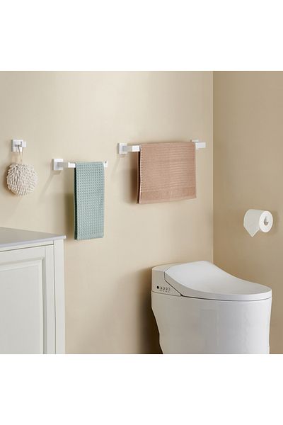 Blackswan Design Set accesorii baie, Blackswan, Tip M32, 4 piese, model alb, dimensiune 40 cm