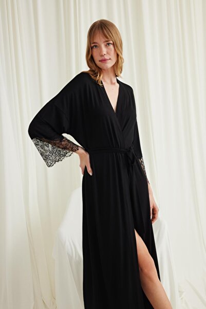 MONAMİSE Lace and Belted Dressing Gown