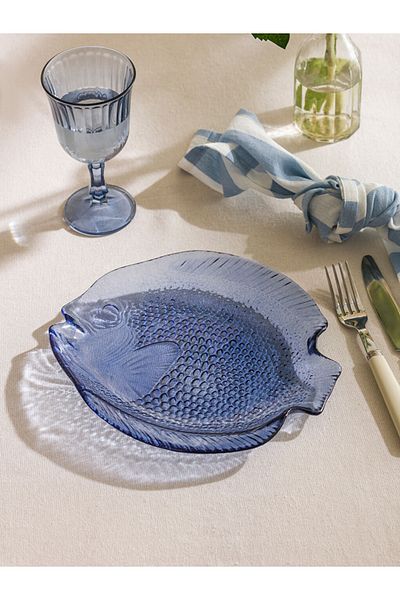 LC Waikiki Blue Fish Figured Glass Plate 25 cm