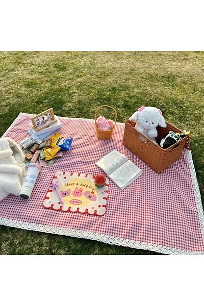 ZADA HOME Picnic Red Table Plaid Tablecloth, Gingham Table Cloth and Lace Ribbon Table Cover,