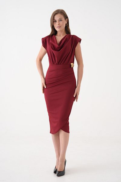 vuvutasarım Padded Shoulder Wrap Cut Gold Accessoryed Degaje Collar Midi Length Sleeveless Burgundy Evening Dress 77119