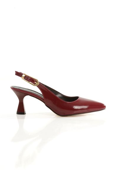 Ayakkabı Podyumum '' Dai̇si̇'' Burgundy Patent Leather Pointed Toe Back Open Large Buckle 5 cm Goblet Heel New Season