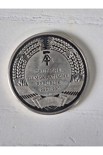 Edi Antik East Germany Astronaut Sigmund Medal. 3cm Diameter