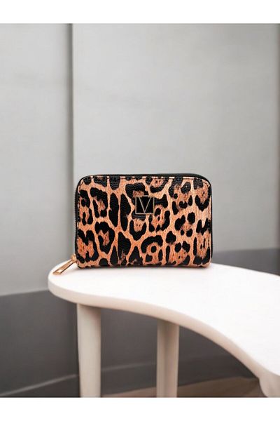 yuzuco Female Stylish Wallet with Artificial Leather Interior Compartment