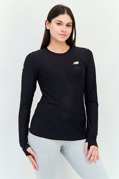 New Balance Women Fitted Fit Long Sleeve Training Top, Black