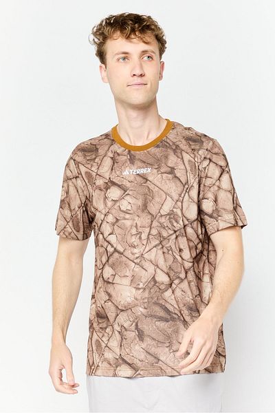 adidas Men Sportswear Fit Nat Geo Short Sleeves T-shirt, Multicolor
