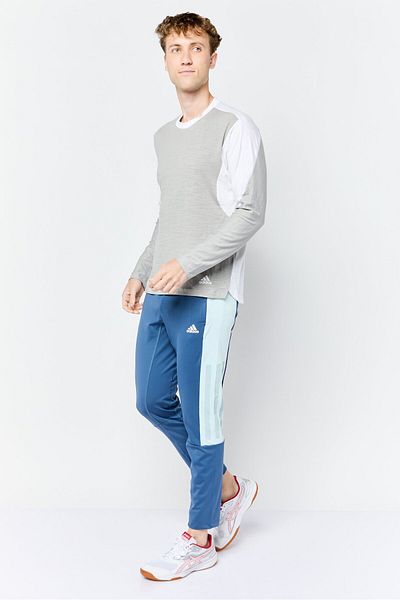 adidas Men Sportswear Fit Long Sleeve Training T-shirt, Grey