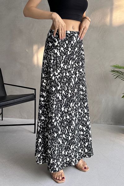 Rabi Shine Black and White Patterned Long Twill Fabric Flare Skirt