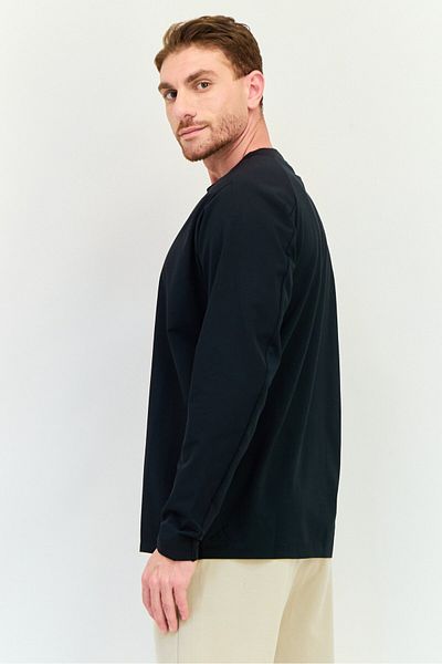 adidas Men Sportswear Fit Long Sleeve Outdoor Sweatshirt, Black