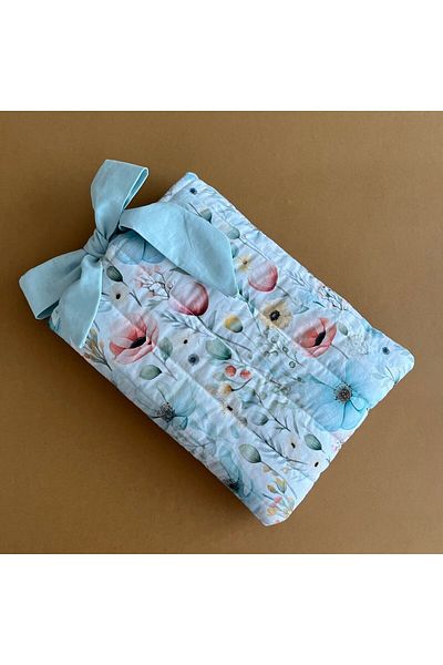 Outlet Çarşım Φλοράλ θήκη βιβλίου με φιόγκο Floral Filled Book Lover Gift