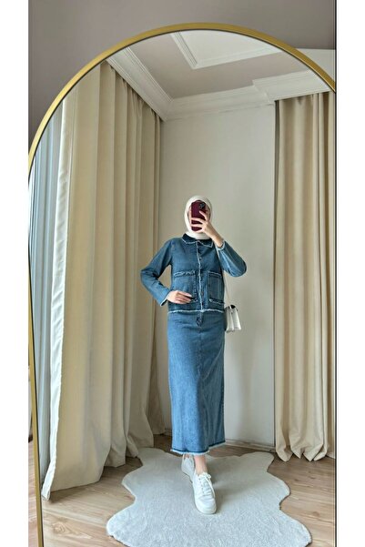 Suede Style 8942 - Stylish and Comfortable Women's Denim Skirt Jacket Set with Double Pockets on the Front